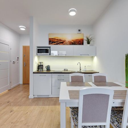 Apartament Nadmorskie Spektrum & Parking グダニスク エクステリア 写真