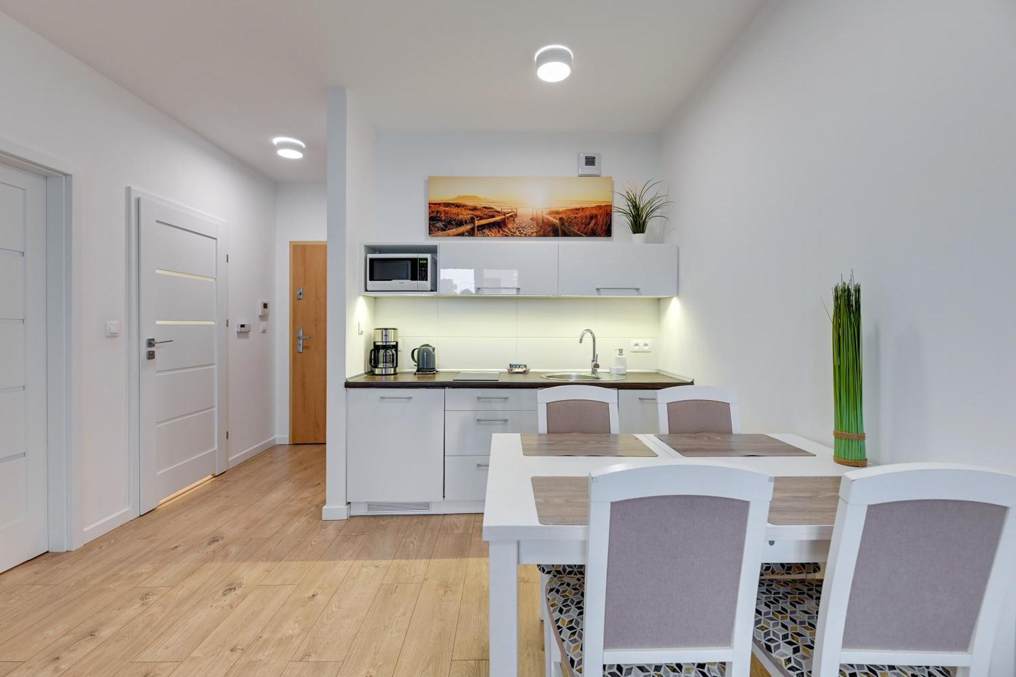 Apartament Nadmorskie Spektrum & Parking グダニスク エクステリア 写真