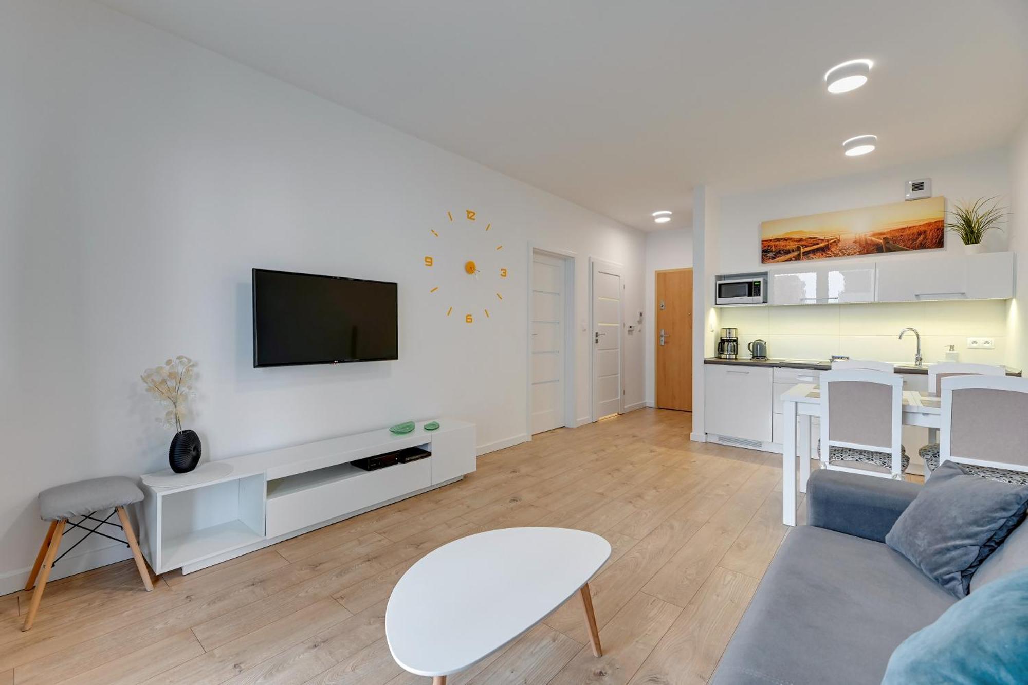 Apartament Nadmorskie Spektrum & Parking グダニスク エクステリア 写真